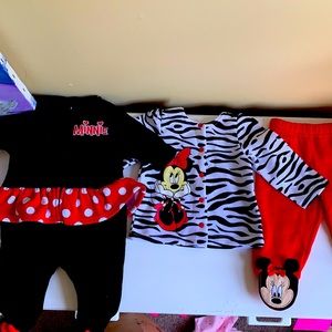 Disney Baby Minnie Mouse Sweat Suit and Outfit
